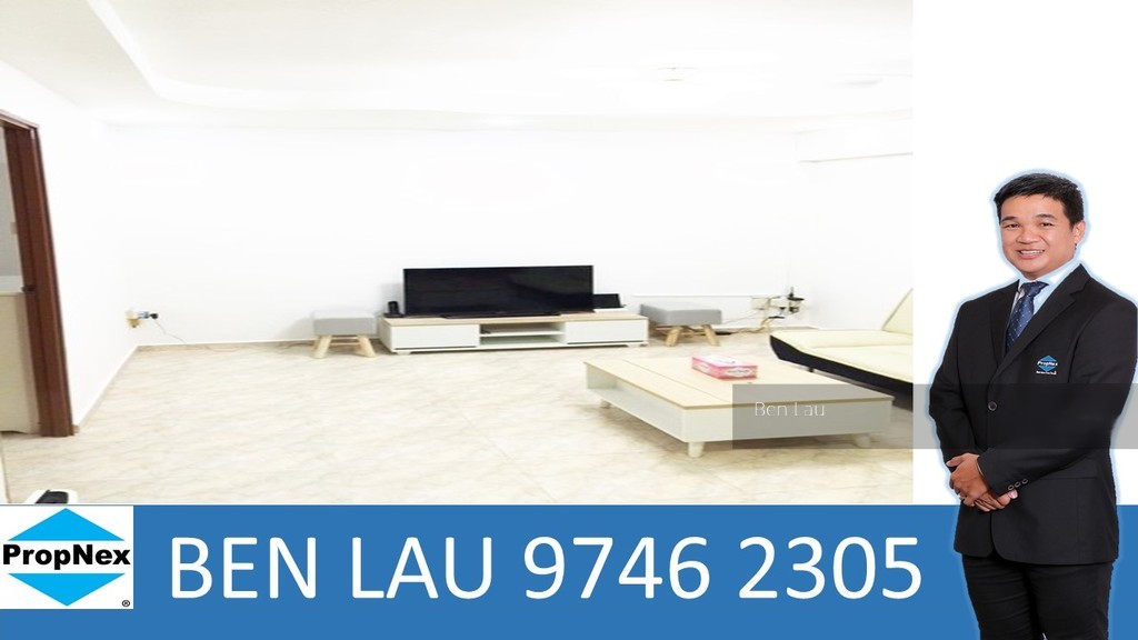 Jurong East Street 21 thumbnail photo
